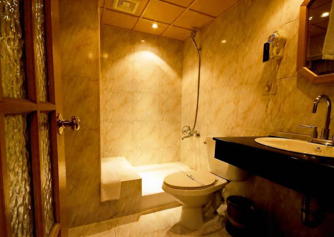Karo Hotel Kaohsiung Zewnętrze zdjęcie
